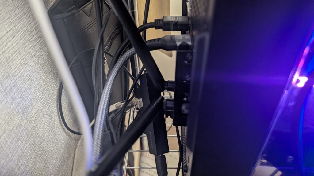 GLOTRENDS AC1200 WiFi 5 PCIeカードのアンテナ