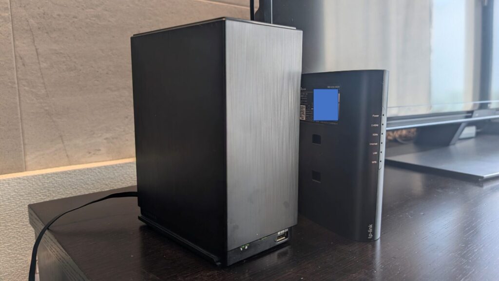 IOデータのNASとtp-linkのルーター